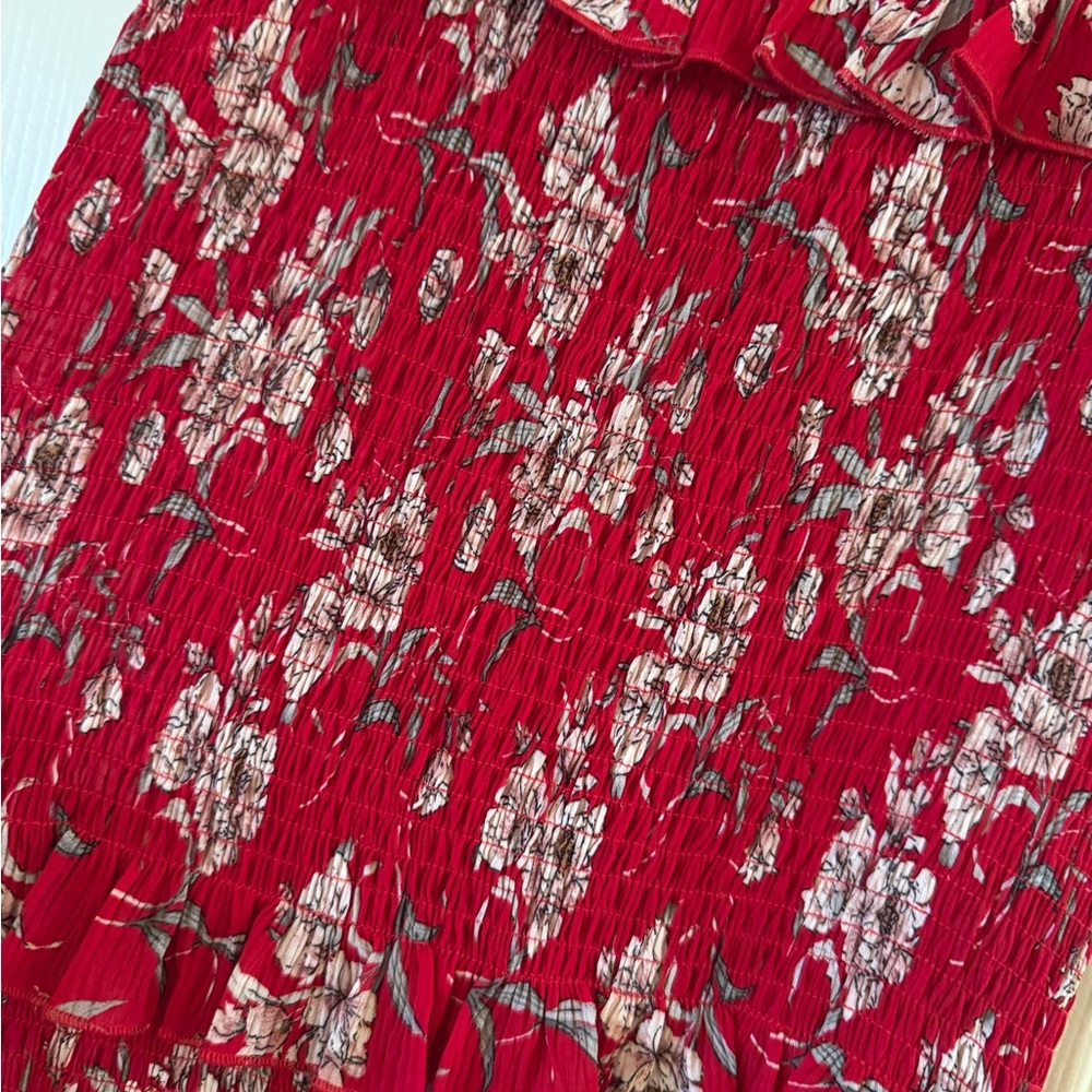 Spring Chic Red Floral Layered Dress - Picture 4 of 4